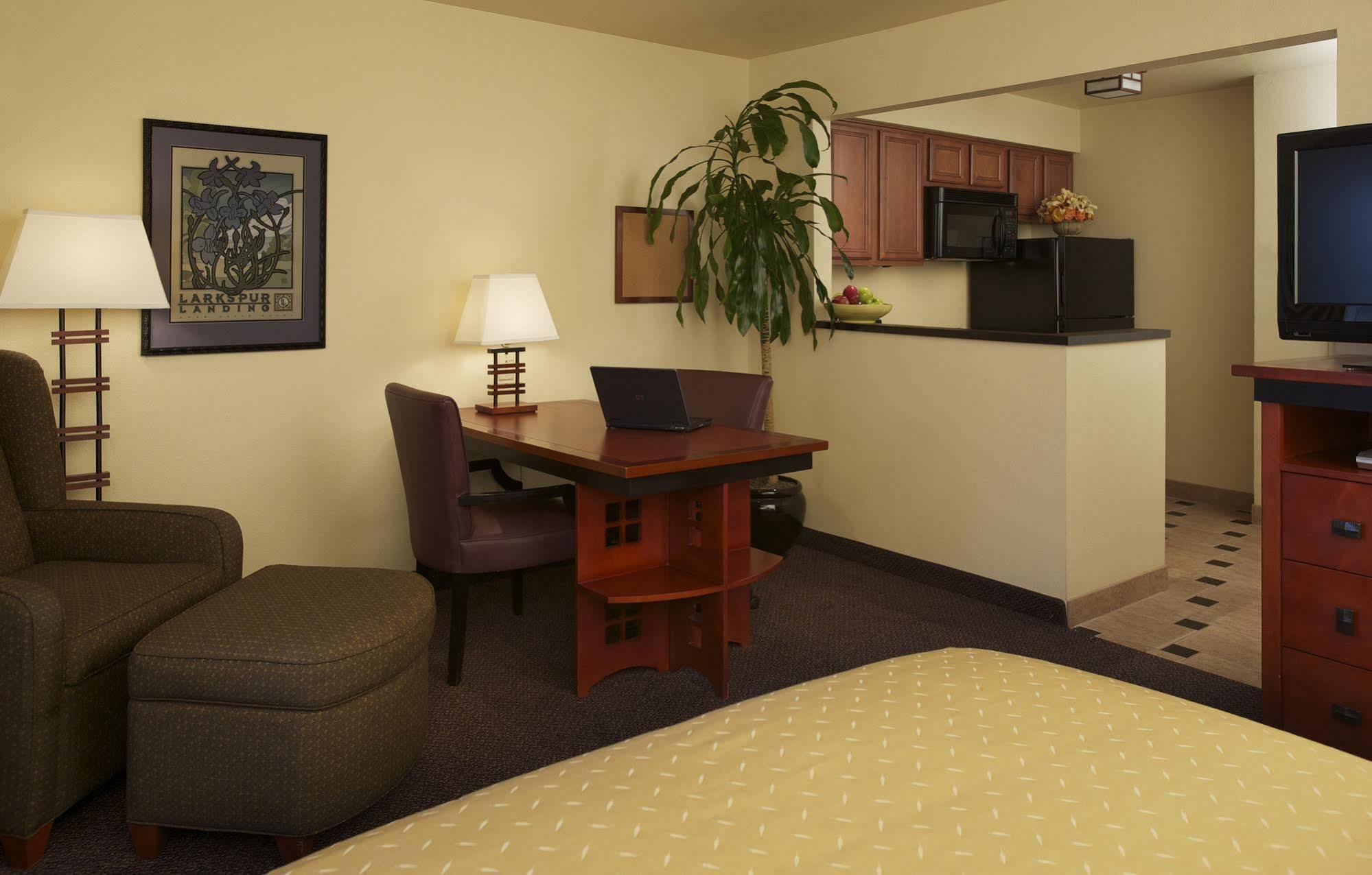 Larkspur Landing Extended Stay Suites Σανιβέιλ Εξωτερικό φωτογραφία